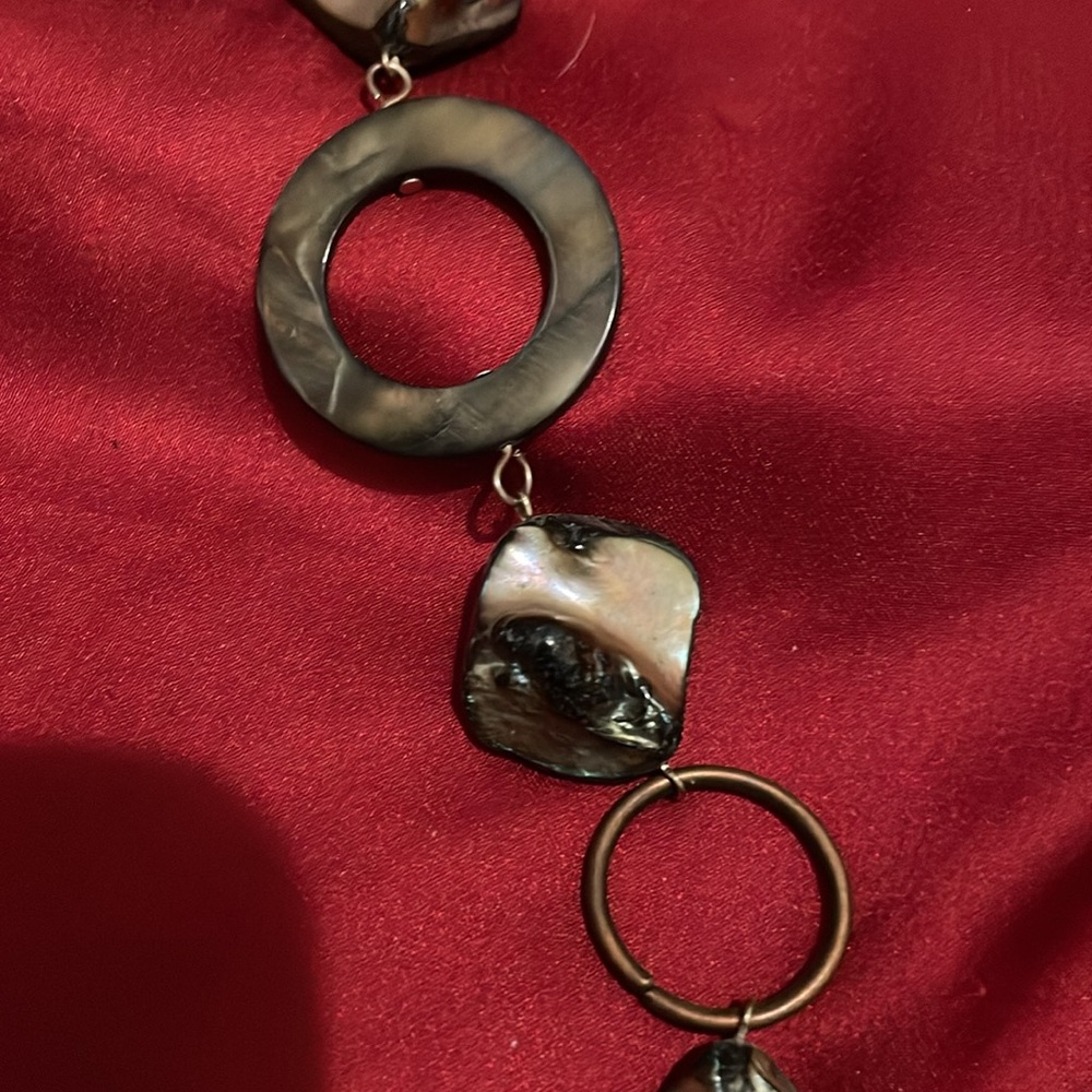 Fashion Jewelry Black and Gold Circle Necklace - Picture 2 of 5
